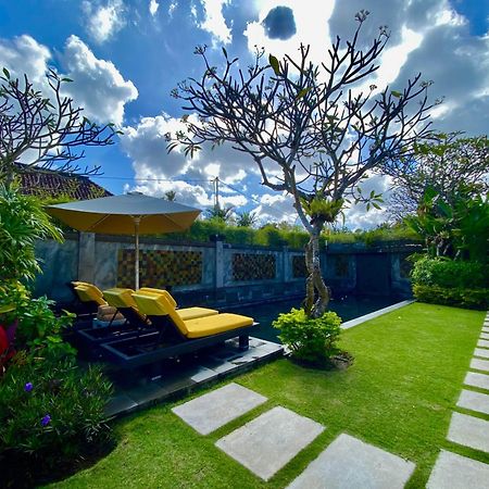 Serene Villas Seminyak Exterior foto