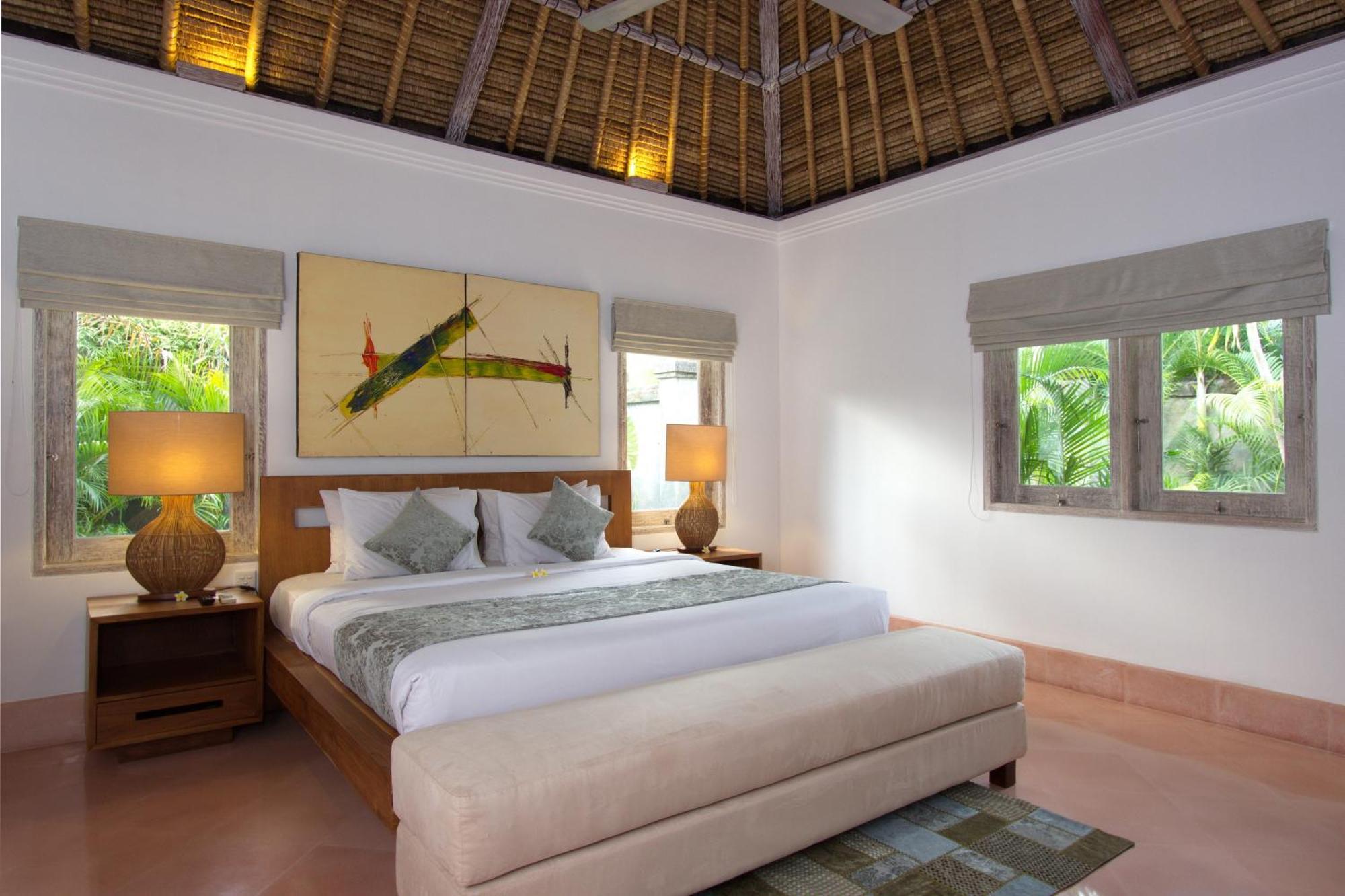 Serene Villas Seminyak Exterior foto