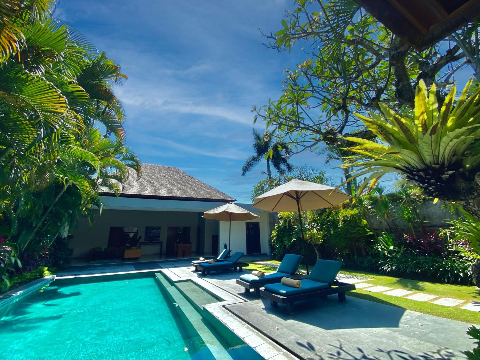 Serene Villas Seminyak Exterior foto