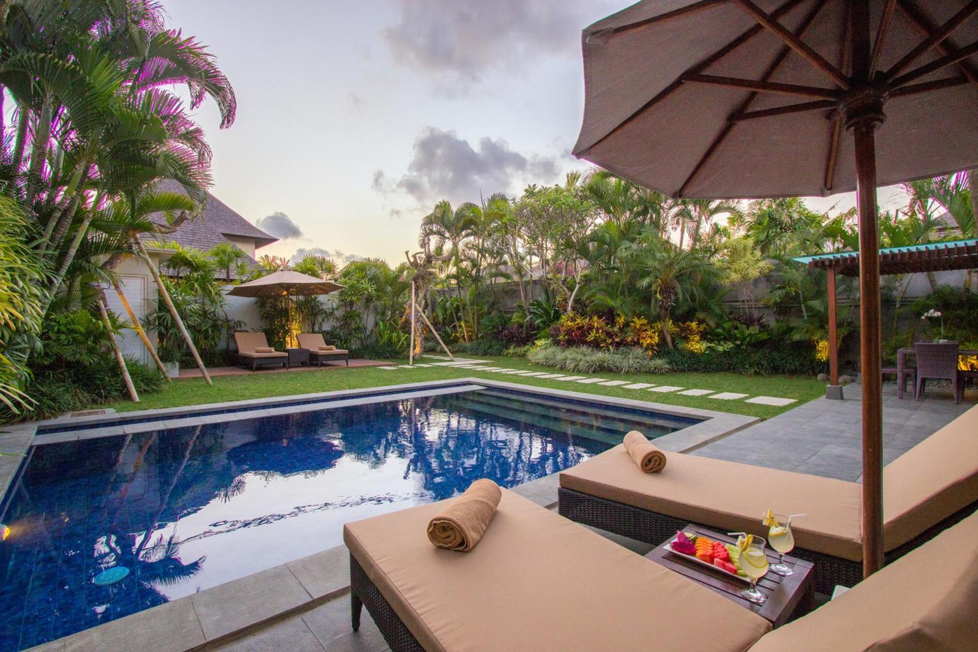 Serene Villas Seminyak Exterior foto