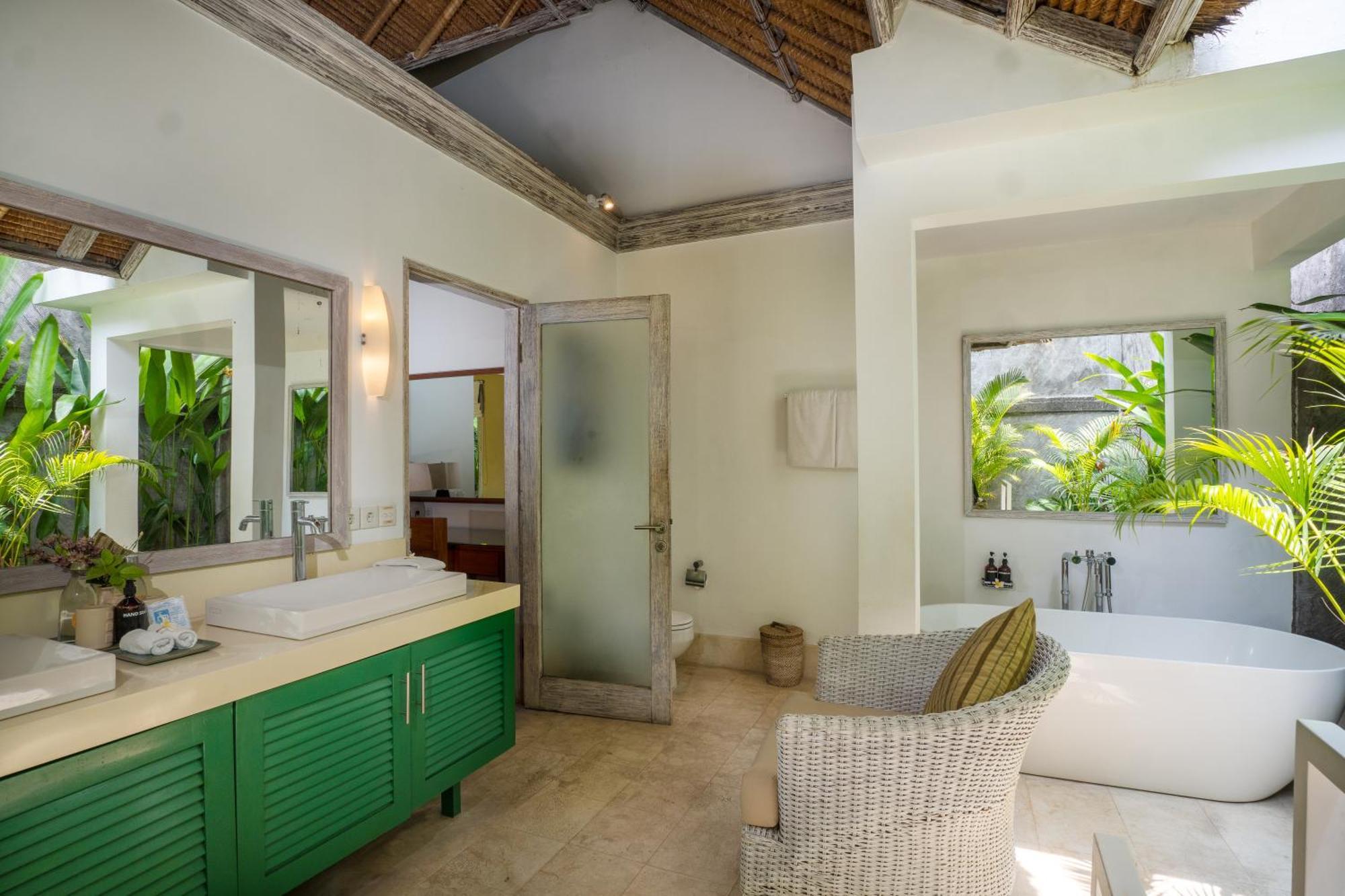 Serene Villas Seminyak Exterior foto