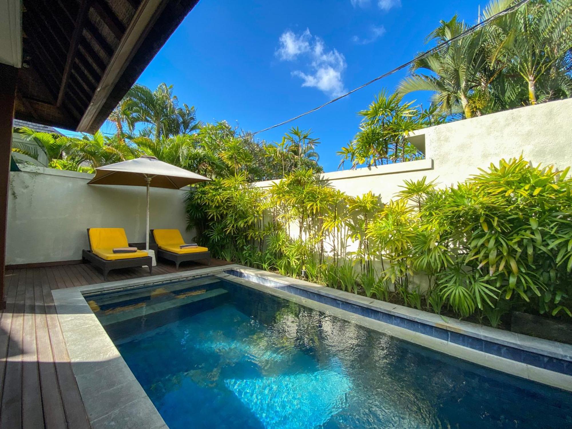 Serene Villas Seminyak Exterior foto