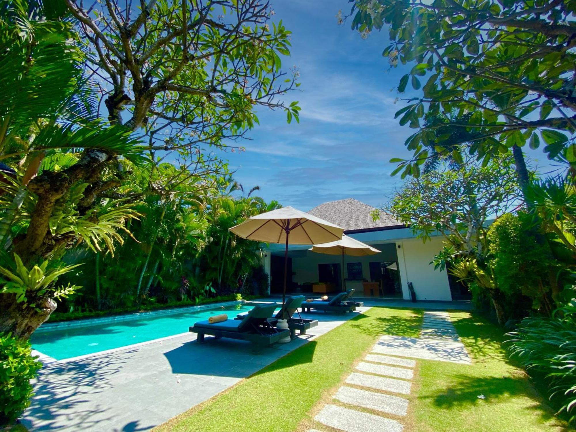 Serene Villas Seminyak Exterior foto