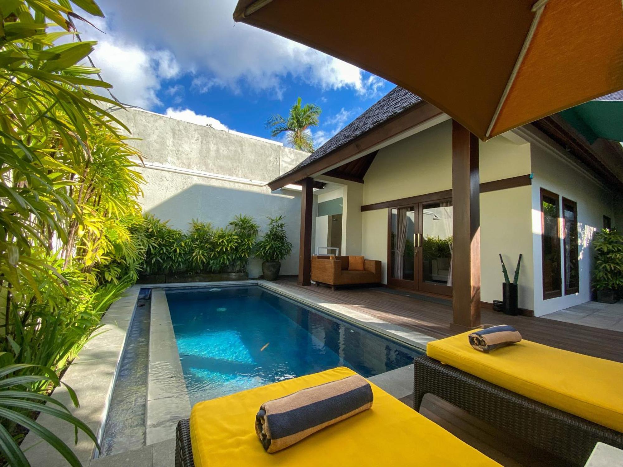Serene Villas Seminyak Exterior foto