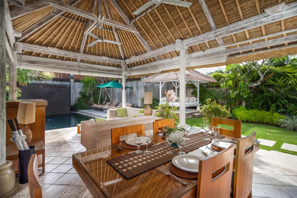 Serene Villas Seminyak Exterior foto