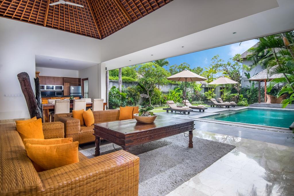 Serene Villas Seminyak Exterior foto
