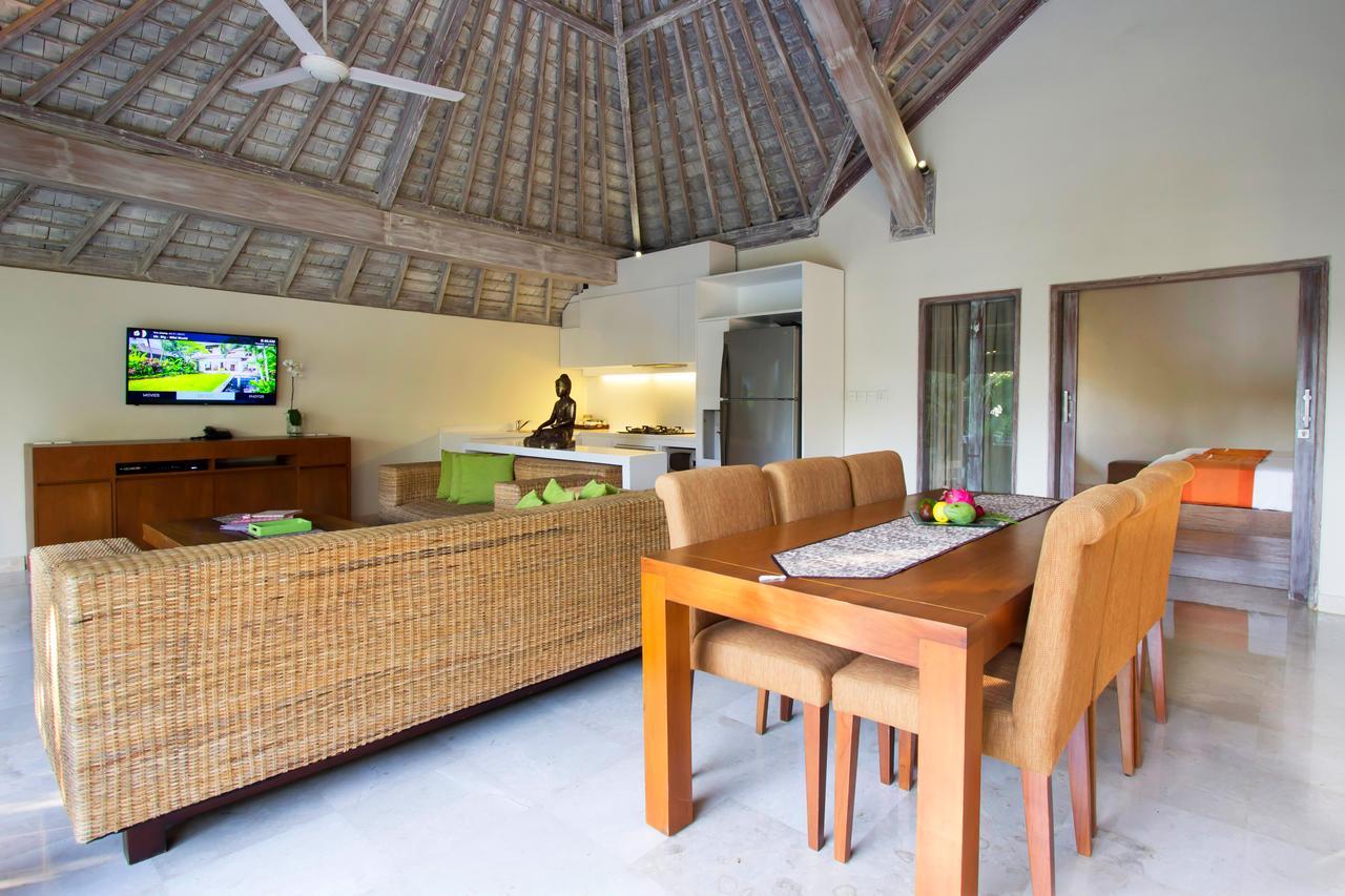 Serene Villas Seminyak Exterior foto